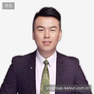 邹昊铭